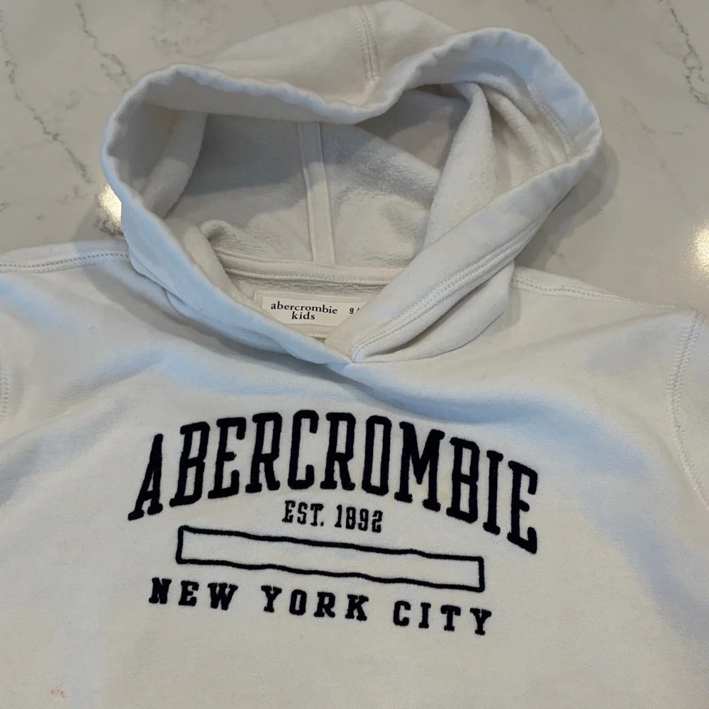 Abercrombie Kids Soft White Pullover